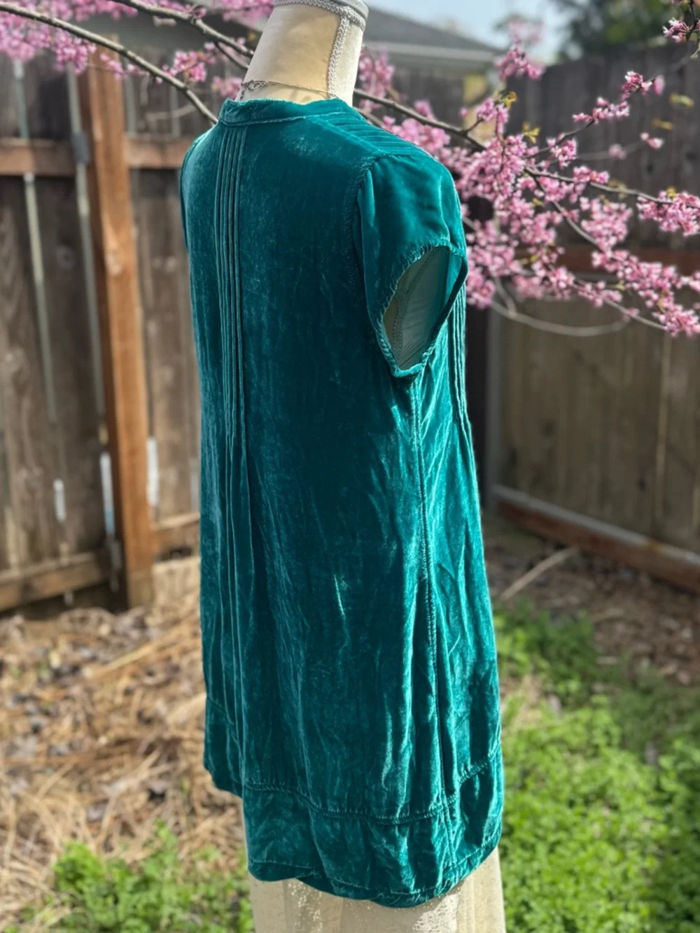 CP Shades Velvet Teal V-Neck Tunic Top - Picture 4 of 12
